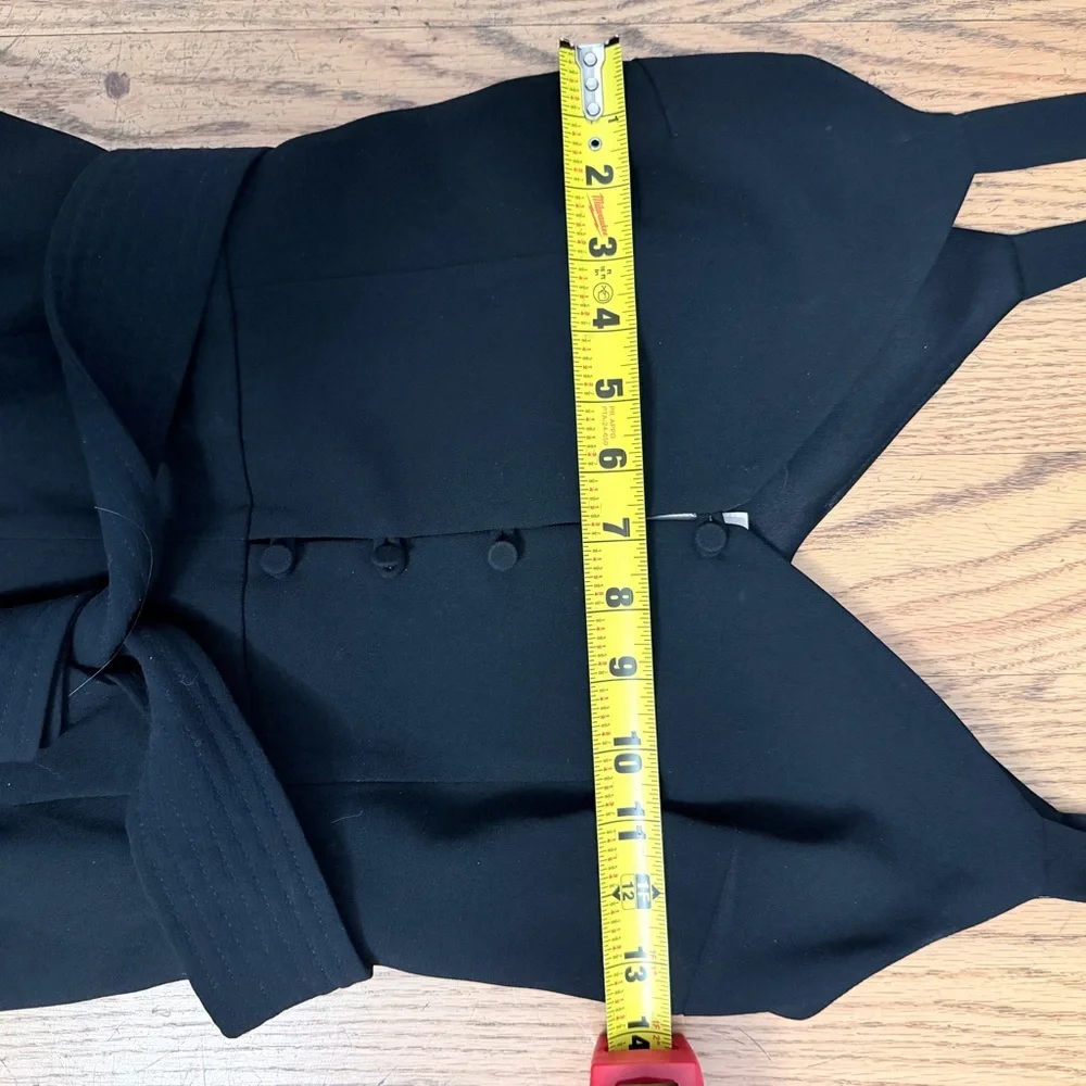 Aritzia Little Moon Petunia Jumpsuit Women's Black Size 4 Classic open back - Picture 11 of 13